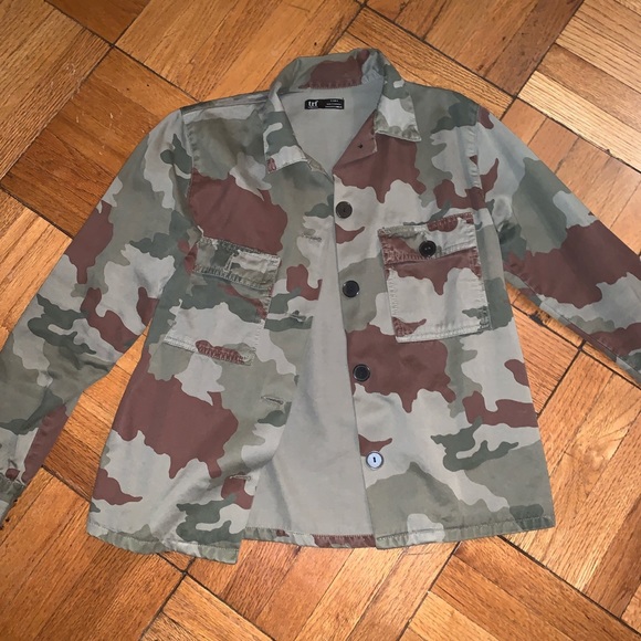 ZARA CAMO JACKET - Picture 1 of 3